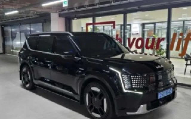 EV9 중고차 EV9 롱레인지 4WD 매물 사진 17 - 2023/10 48,584km