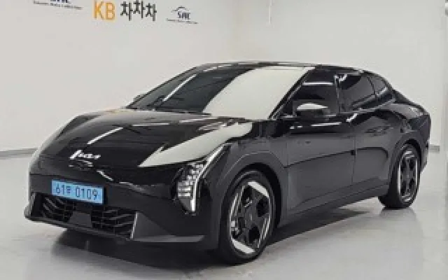 EV9 중고차 EV4 롱레인지 2WD 매물 사진 17 - 2025/06 8,060km