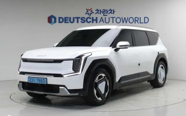 EV9 중고차 EV9 롱레인지 2WD 매물 사진 2 - 2023/12 38,892km