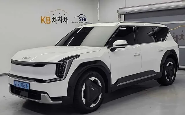 EV9 중고차 EV9 롱레인지 2WD 매물 사진 6 - 2023/08 88,000km